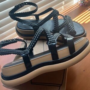 NIB Melissa Buzios Jelly Sandals🤎